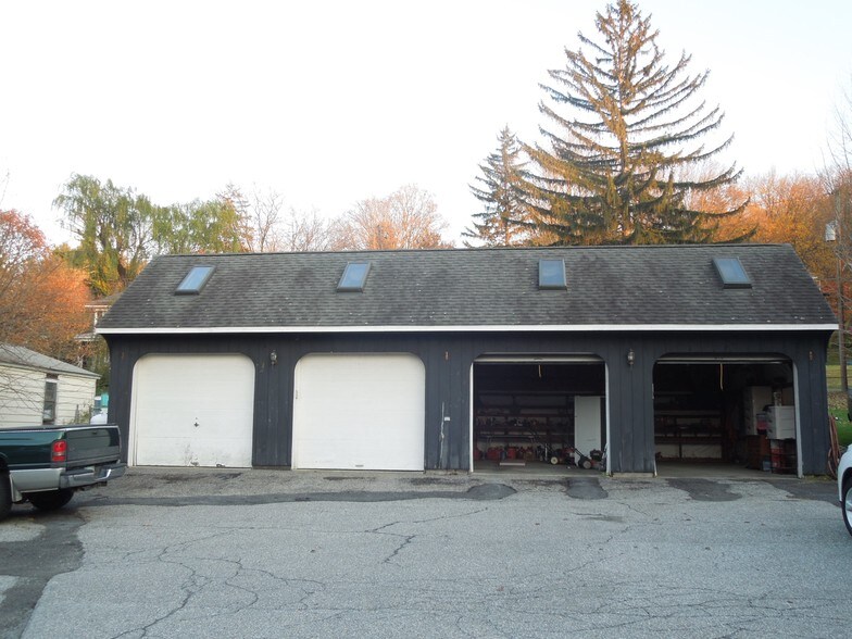 More Photos Of 1-3 Main St, Purdys Post Office For Sale