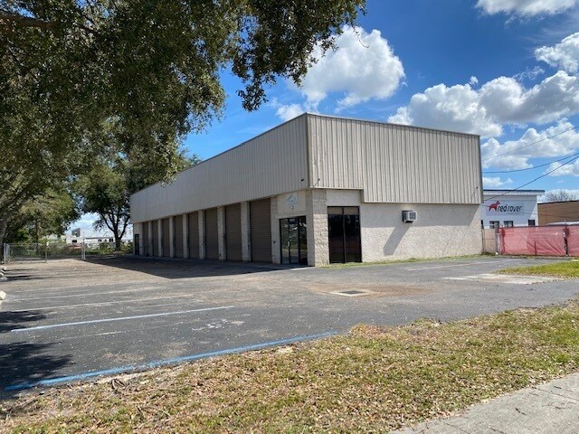 More Photos Of 12477 66th Street North, Largo Auto Repair For Lease