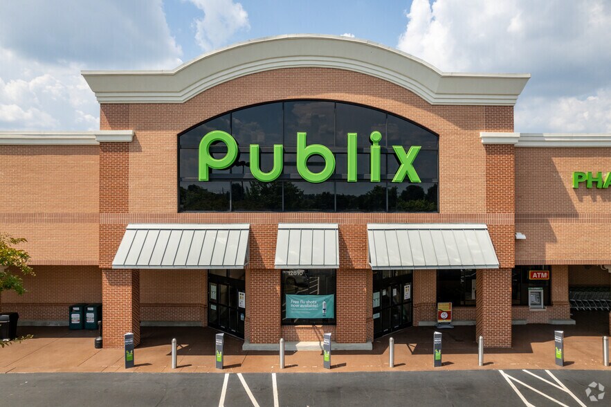 Primary Photo Of 12806-12820 S Tryon St, Charlotte Supermarket For Lease