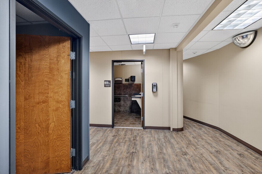 More Photos Of 815 Pennsylvania Ave, Fort Worth Medical For Lease