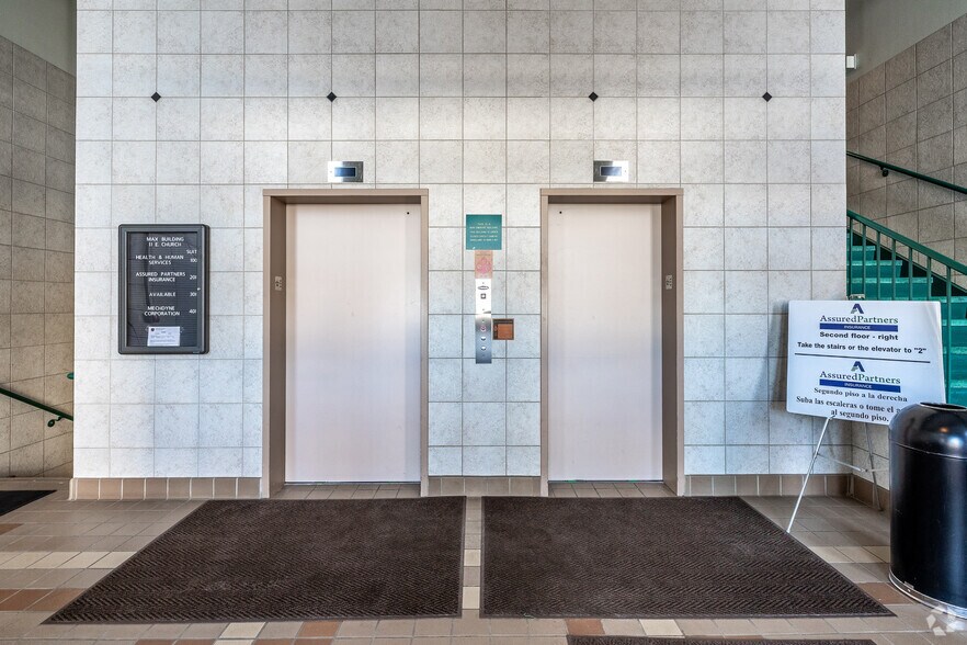 More Photos Of 11 E Church St, Marshalltown Unknown For Sale