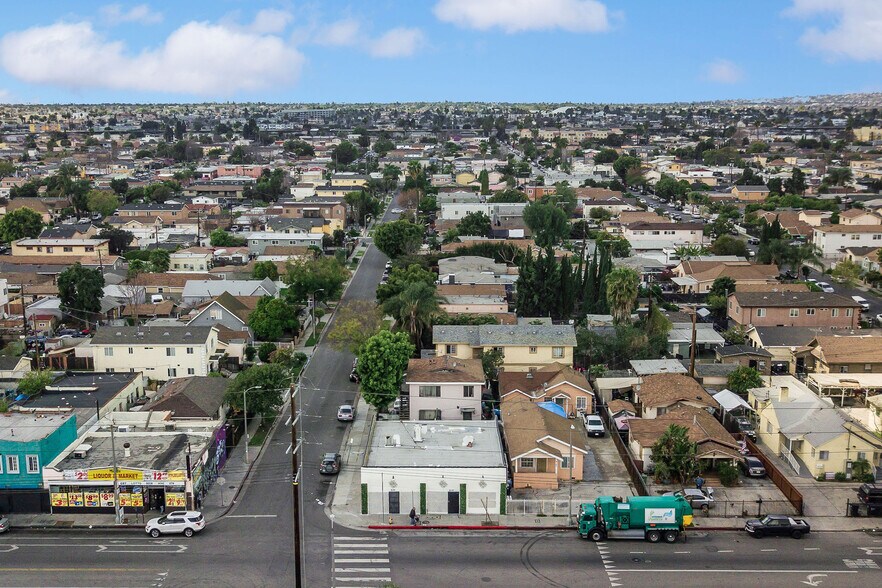 More Photos Of 8129 San Pedro St, Los Angeles Storefront For Sale
