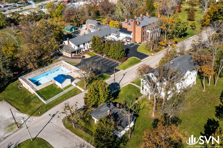 More Photos Of 638 Beaumont Inn Dr, Harrodsburg Hotel For Sale