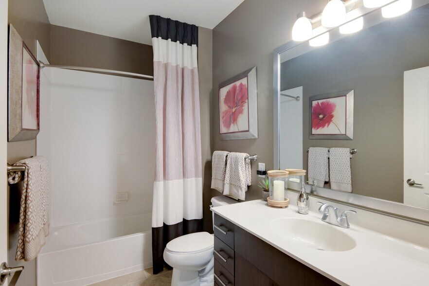 More Photos Of 5760 Dow Ave, Alexandria Apartments For Lease