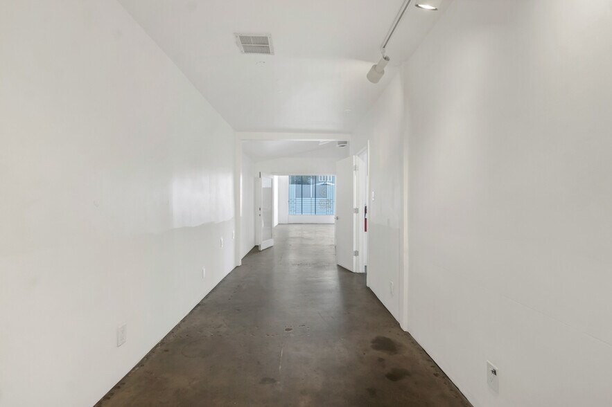 More Photos Of 7176 W Sunset Blvd, Los Angeles Storefront Retail Office For Sale
