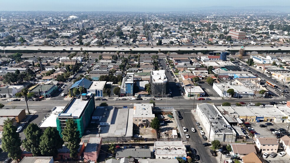 More Photos Of 7307 S Broadway, Los Angeles Apartments For Sale