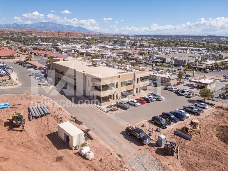 More Photos Of 1173 S 250 W, St George Office Residential For Lease