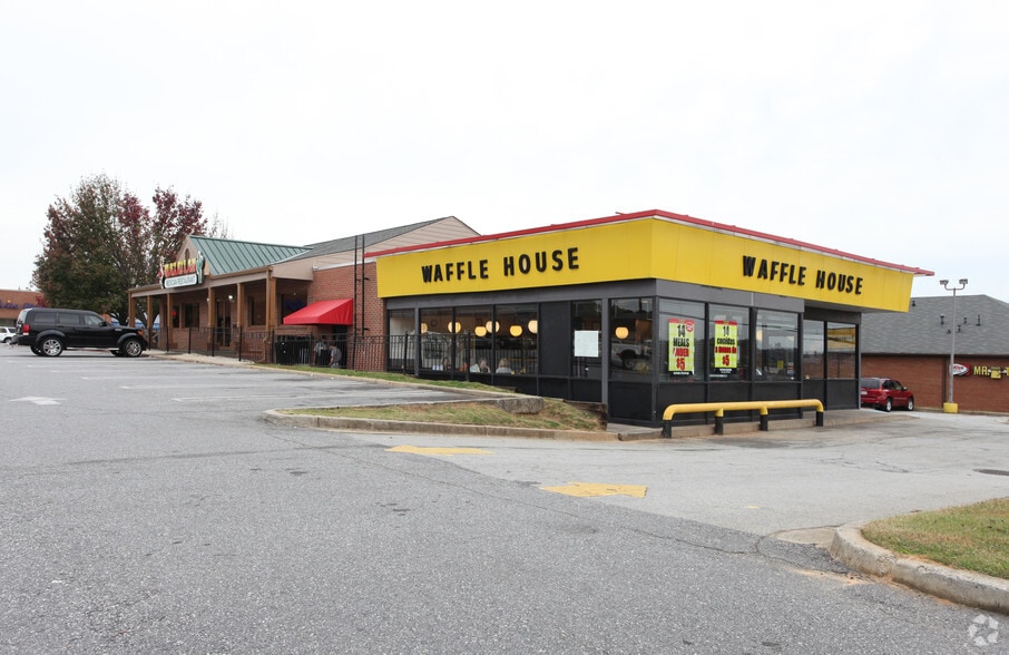 More Photos Of 1550 Buford Hwy, Buford Supermarket For Lease