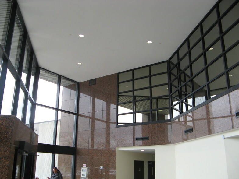 More Photos Of 1 Kenview Blvd, Brampton Office For Lease