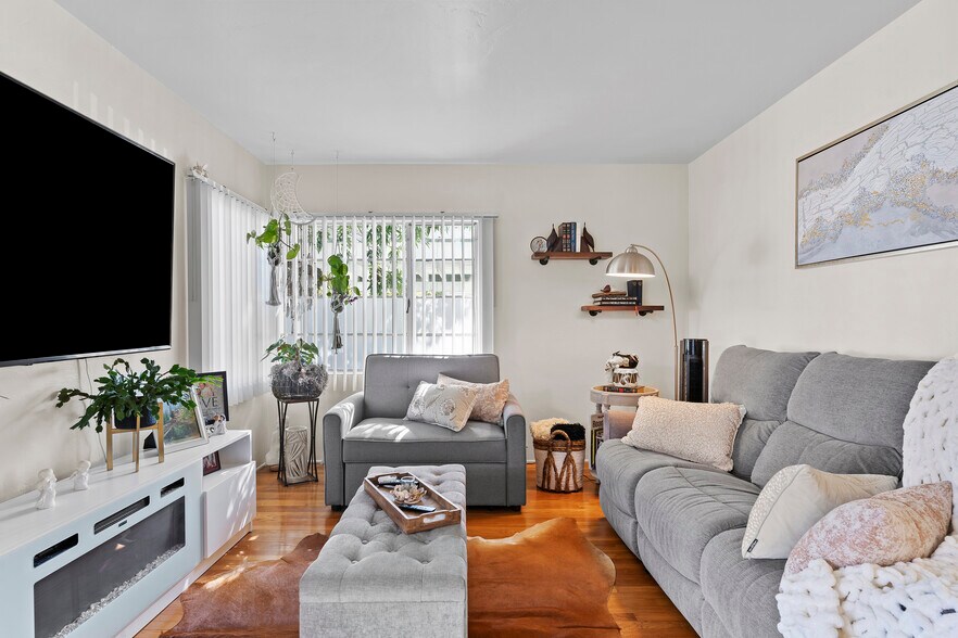 More Photos Of 2126-34 30th st, San Diego Apartments For Sale