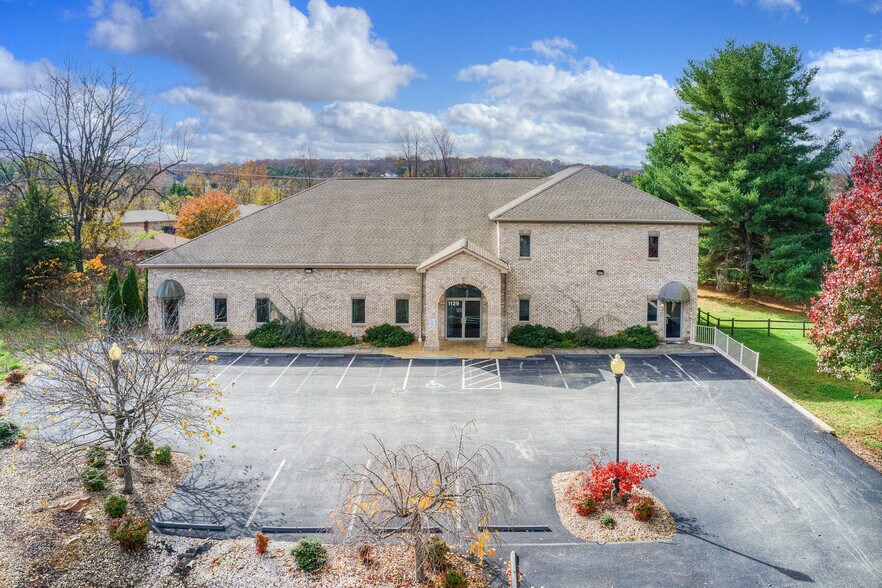 Primary Photo Of 1129 Thomas Jefferson Rd, Forest General Retail For Sale