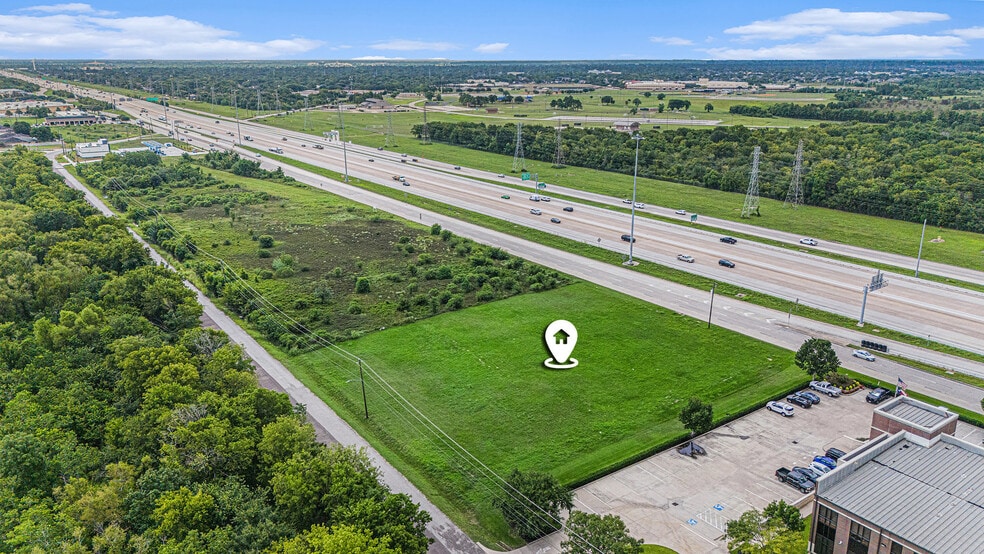 More Photos Of 8521 S Sam Houston Pkwy, Houston Land For Sale