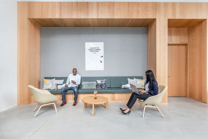 More Photos Of 3372 Peachtree Rd NE, Atlanta Coworking Space