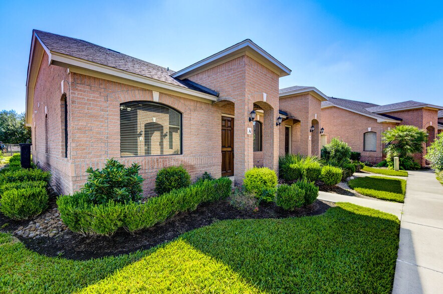 More Photos Of 1836 Snake River Rd, Katy Office Residential For Sale