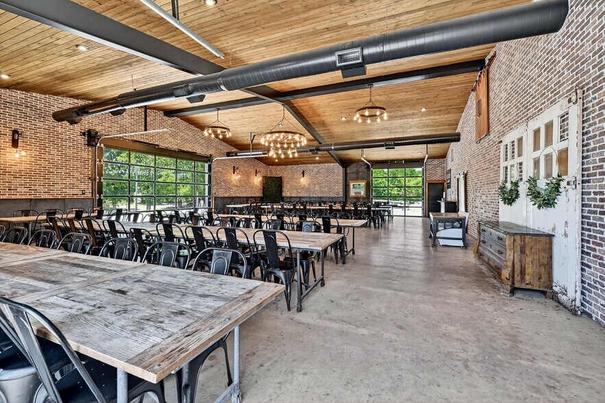 More Photos Of 5262 FM 896, Leonard Specialty For Sale