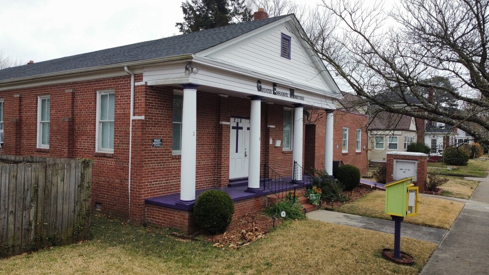 More Photos Of 2810 Somme Ave, Norfolk Religious Facility For Sale