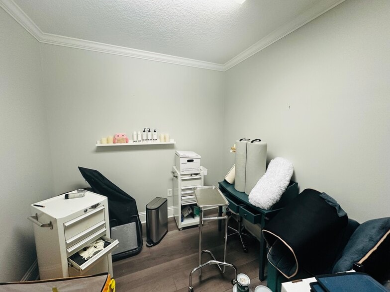 More Photos Of 6817 Southpoint Pky, Jacksonville Medical For Sale