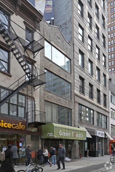 More Photos Of 295 7th Ave, New York Storefront Retail Office For Lease
