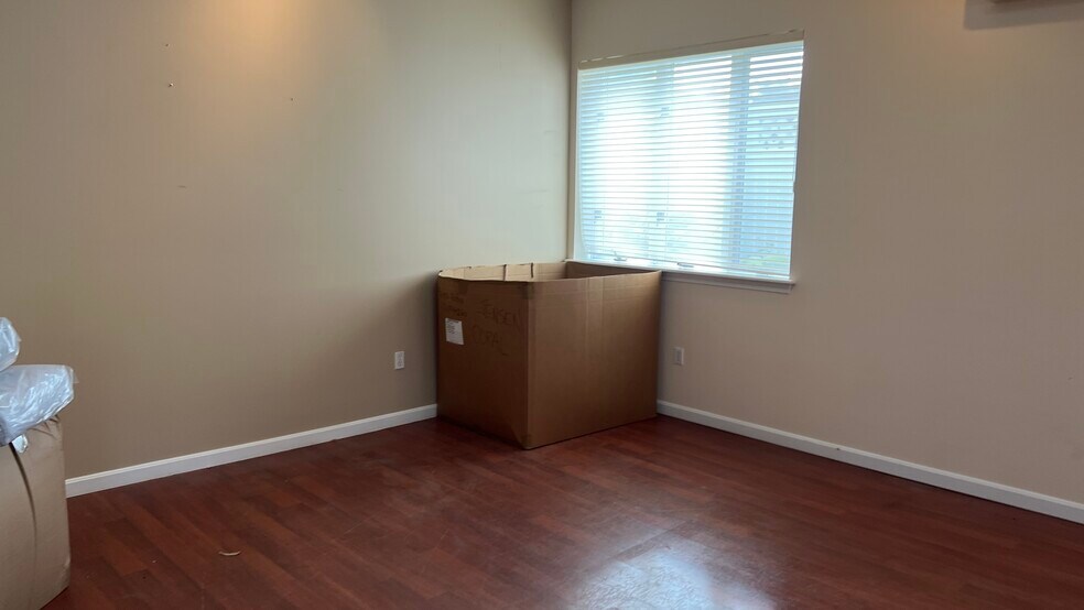 More Photos Of 429 Shore Rd, Bourne Industrial For Sale