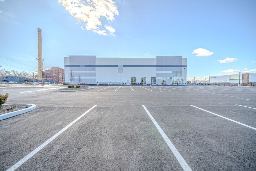 More Photos Of 30 Cross St, Ridgefield Park Unknown For Lease