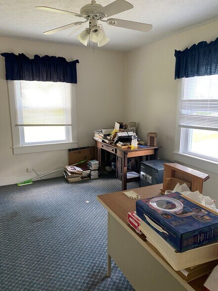 More Photos Of 309 E Main St, Springfield Religious Facility For Sale