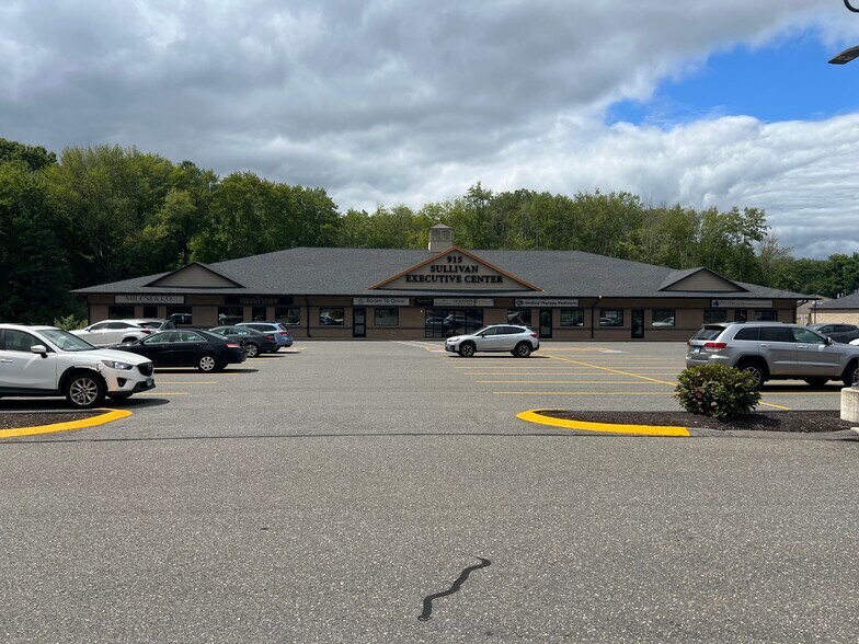 Primary Photo Of 915 Sullivan Ave, South Windsor Unknown For Lease