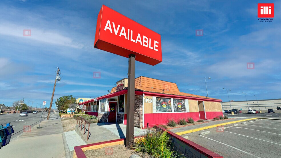 More Photos Of 44430 20th St W, Lancaster Restaurant For Lease