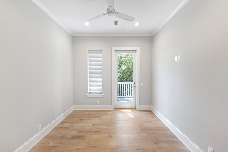 More Photos Of 12060 US Highway 98 W, Miramar Beach Apartments For Sale