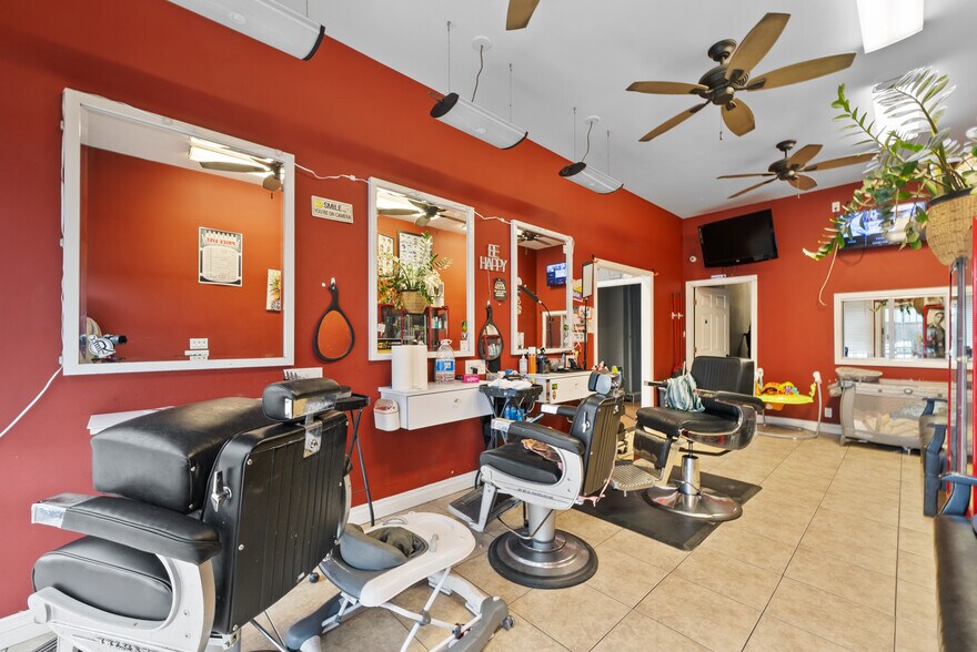 More Photos Of 4569 Whittier Blvd, East Los Angeles Storefront For Sale