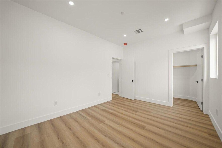 More Photos Of 910 Hudson ave, Los Angeles Apartments For Sale
