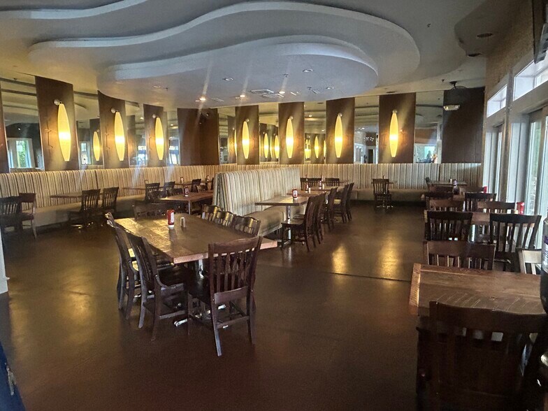 More Photos Of 206 Olde New Jersey Ave, North Wildwood Restaurant For Sale