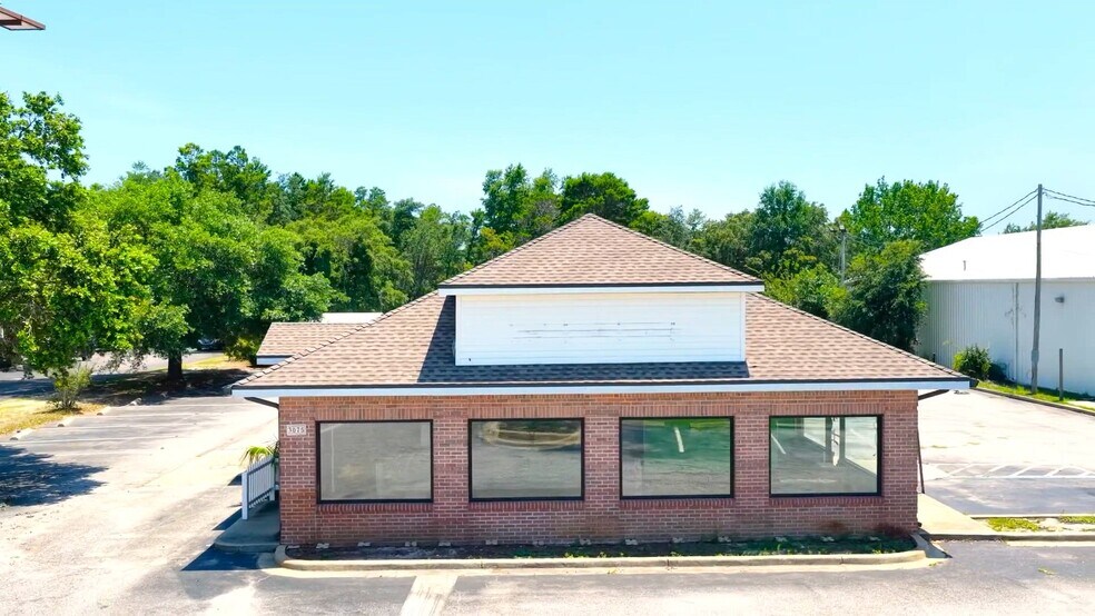 More Photos Of 3073 Gulf Breeze Pky, Gulf Breeze Fast Food For Sale