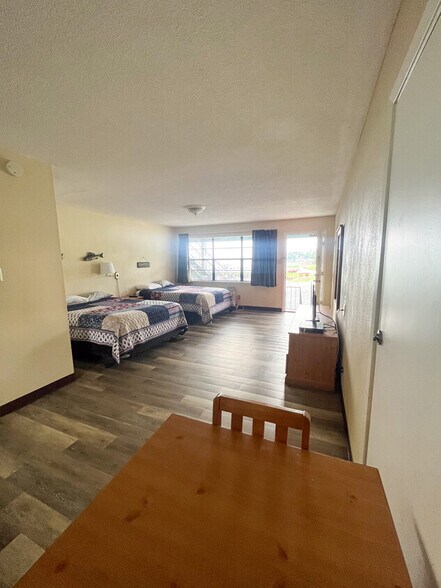 More Photos Of , Onalaska Unknown For Sale