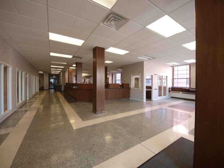 More Photos Of 2 E Long Ave, Dubois Coworking Space