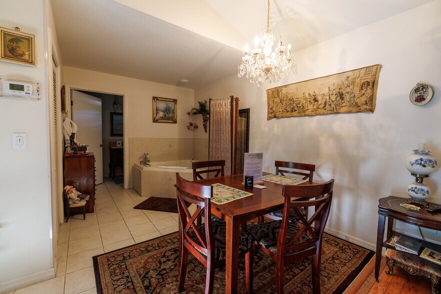 More Photos Of 215 E French Ave, Orange City Hospitality For Sale