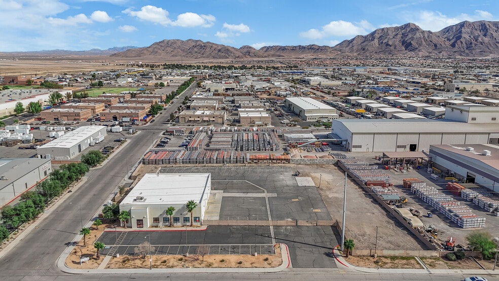 More Photos Of 2980 Marion Dr, Las Vegas Warehouse For Lease