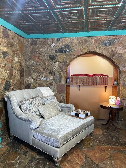 More Photos Of , Big Spring Unknown For Sale