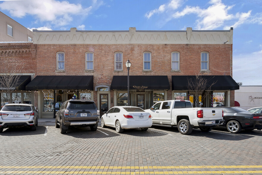 Primary Photo Of 202-216 S 1st St, Rogers Storefront Retail Office For Lease