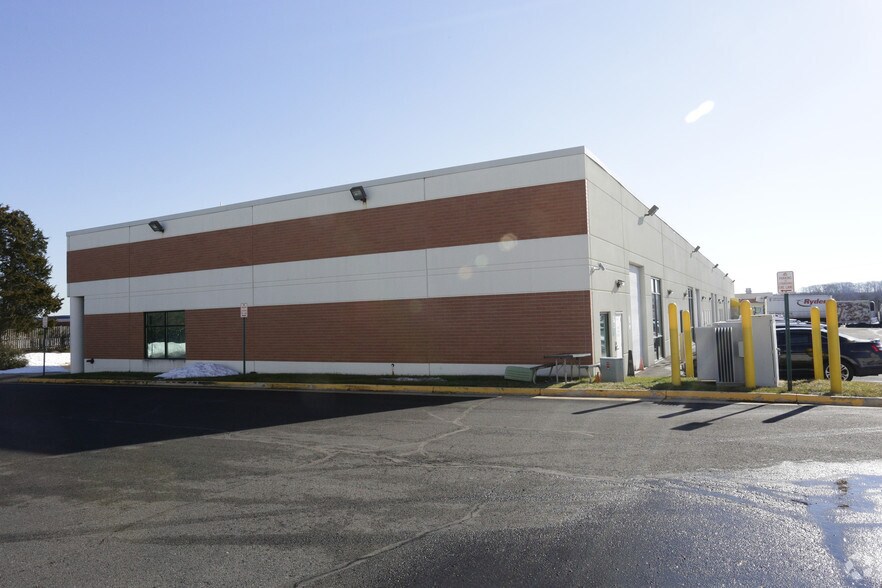 More Photos Of 8480-8498 Kao Cir, Manassas Unknown For Lease