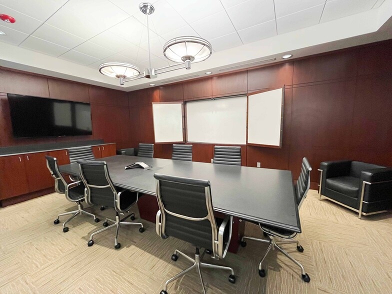 More Photos Of 2918 Clairmont Ave S, Birmingham Medical For Sale