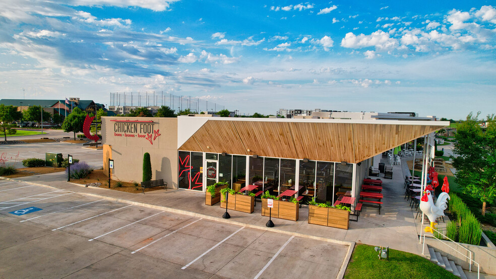 Primary Photo Of 1316 W Memorial Rd, Oklahoma City Restaurant For Lease