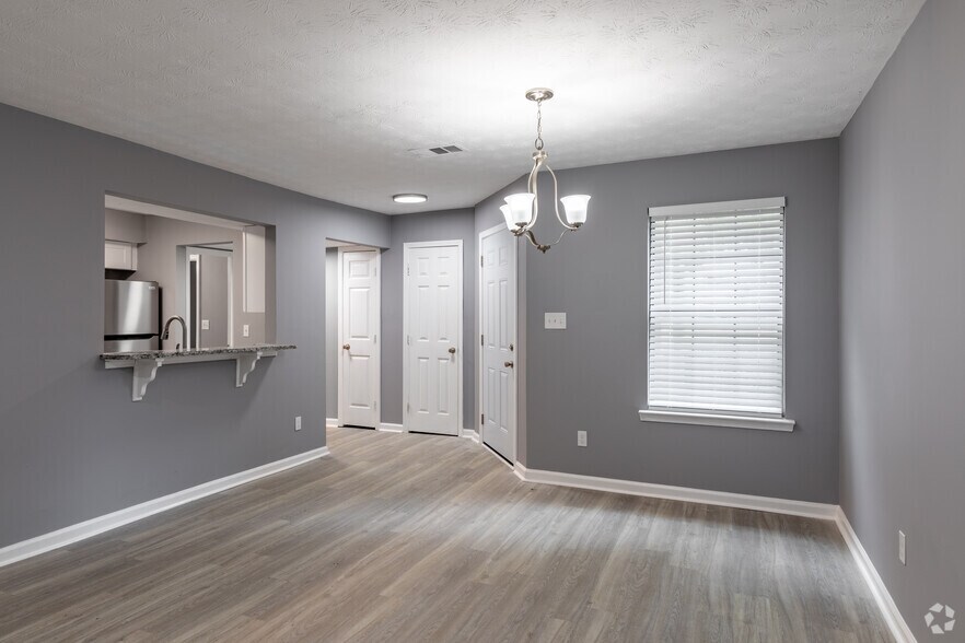 More Photos Of 563 Briar Hill Ct, Riverdale Apartments For Sale