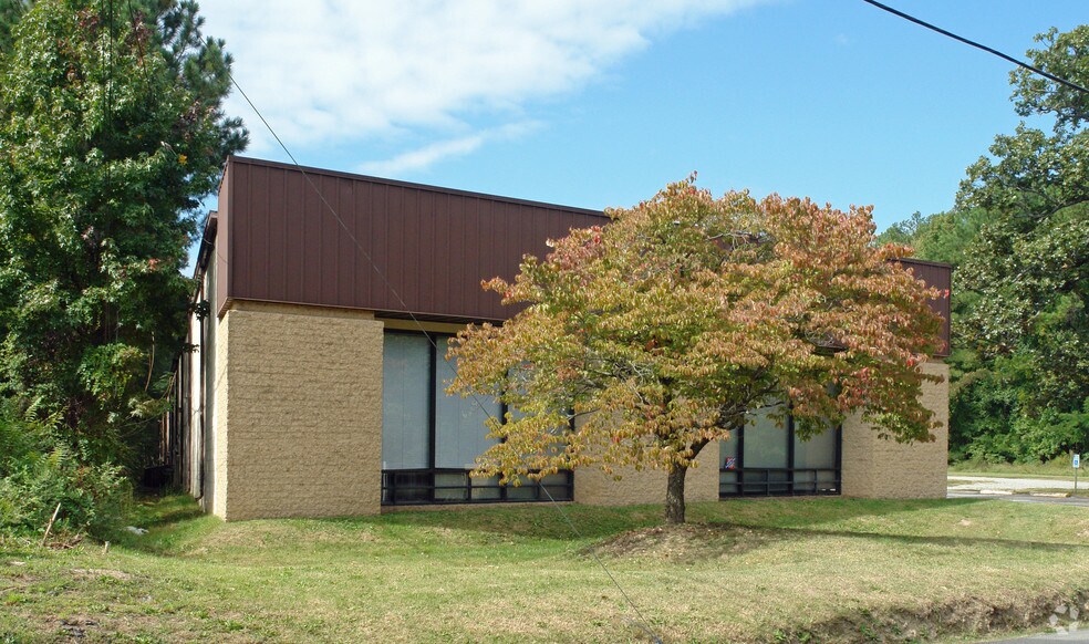 More Photos Of 6301 Old Warwick Rd, Richmond Flex For Lease