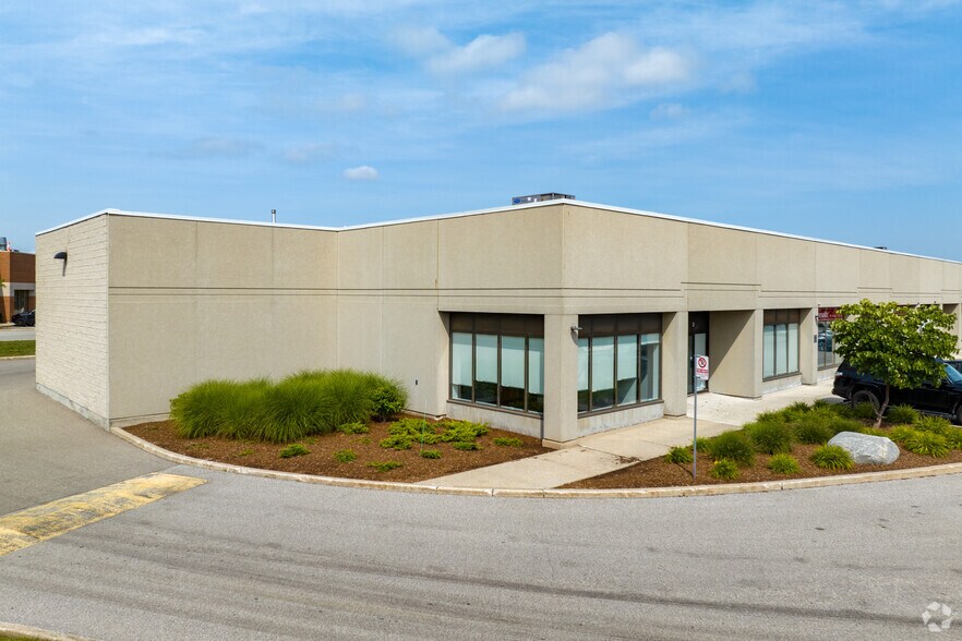 Primary Photo Of 3170 Ridgeway Dr, Mississauga Light Distribution For Lease