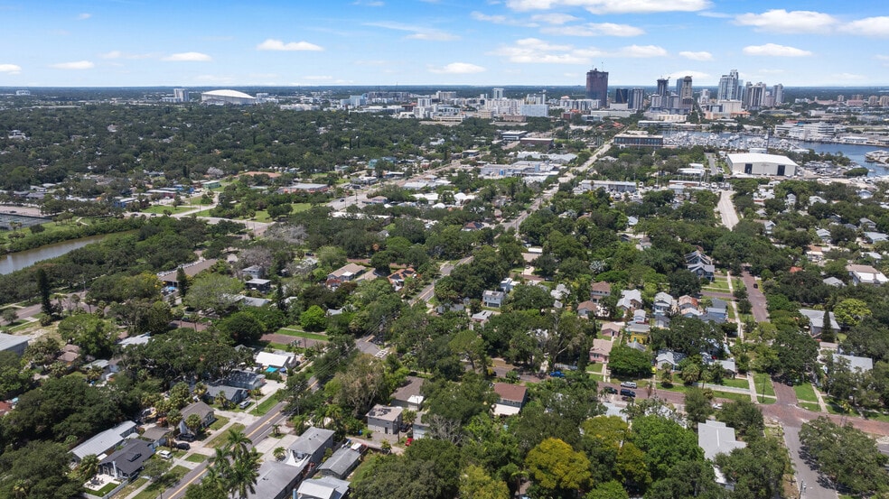 More Photos Of 240 20th Ave, Saint Petersburg Apartments For Sale