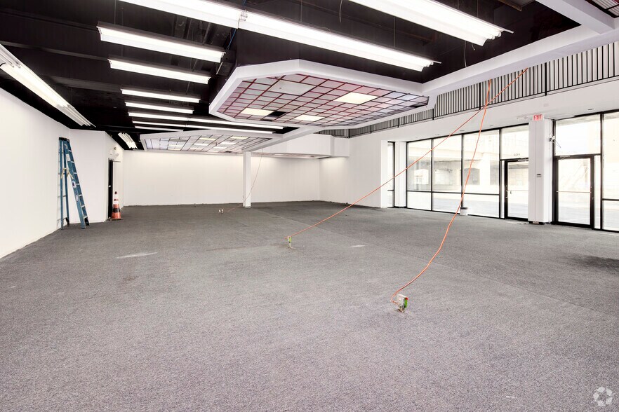 More Photos Of 6909 Old Keene Mill Rd, Springfield General Retail For Lease