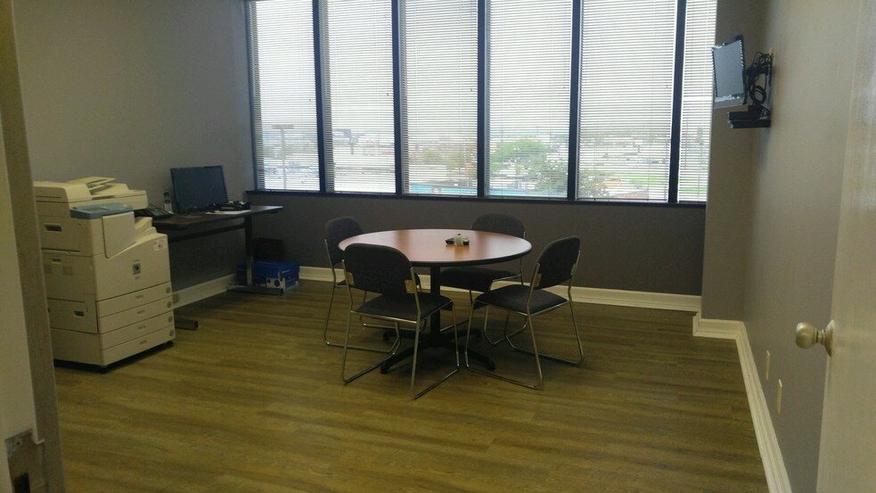 Photo of 1st Floor Ste ATM