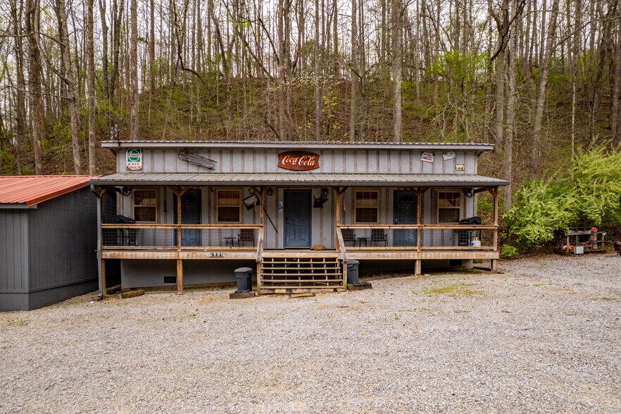 More Photos Of 1534 Cove Ln, Oliver Springs Sports And Entertainment For Sale