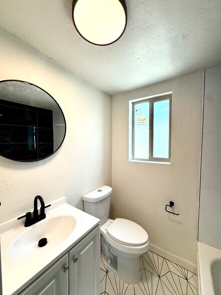 More Photos Of 50 W 32nd St, Tucson Apartments For Sale