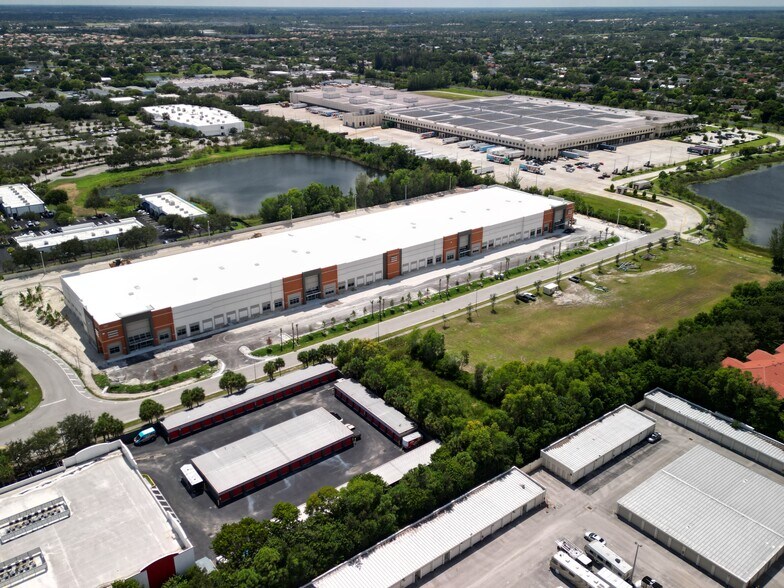 More Photos Of 100 ALDI Way, Wellington Distribution For Lease